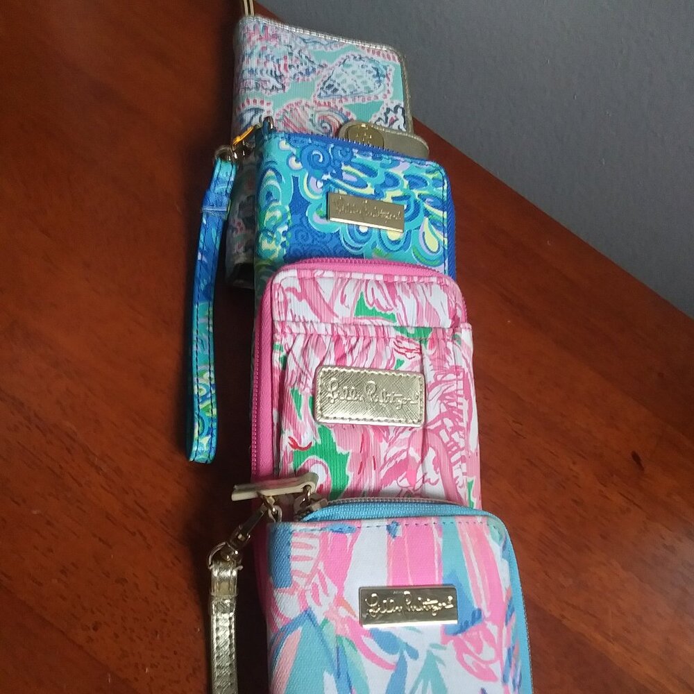 Lilly Pulitzer Wristlet Wallets (4)